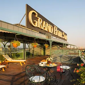 5* Szálloda Grand
