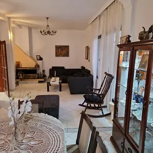 Tsar Simeon, 2 Bedroom, Living And Fireplace Holiday home